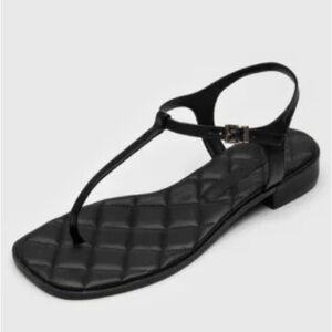 NEW Steve Madden Black Quilted Sandals